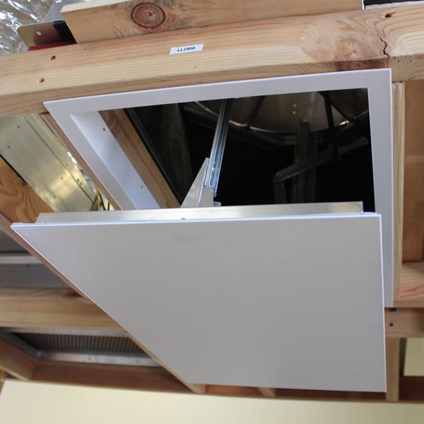 LiftLock 1700 LiftLock door open